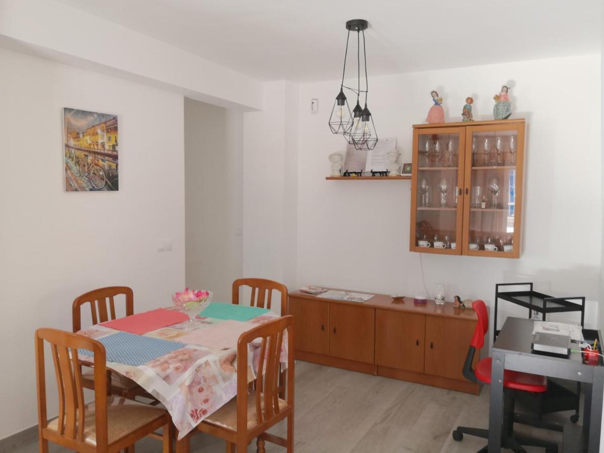 Confortable Y Luminoso Piso 5 Camas マラガ エクステリア 写真
